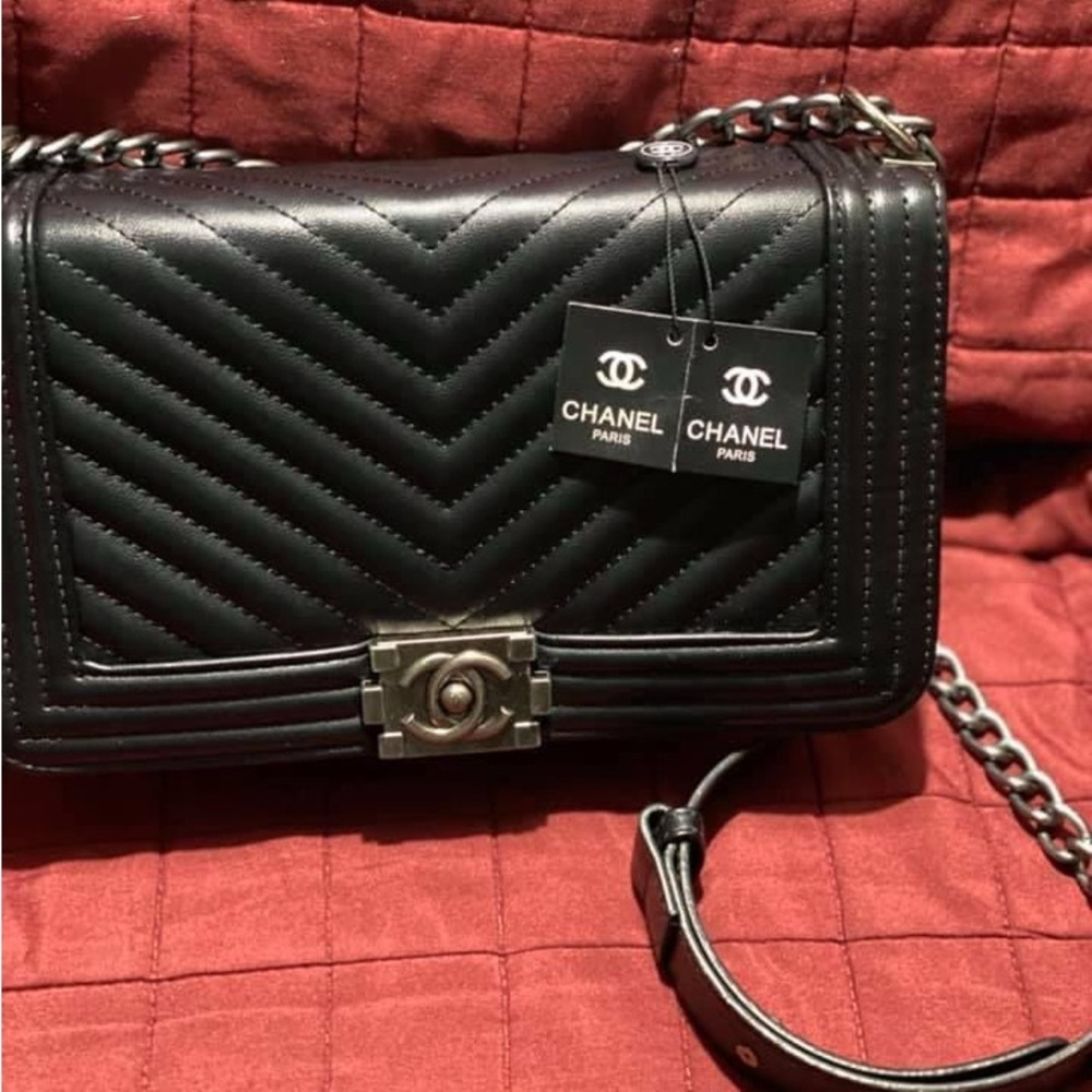 Fashionable Purse
